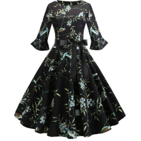 Hummingbird 3/4 Flounce Sleeve Floral Pinup Retro - Picture 1 of 3